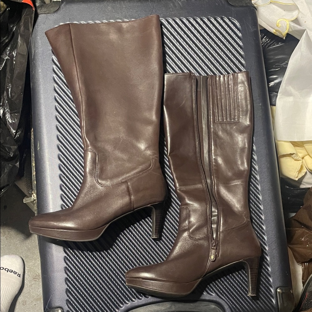 Rockport Dark Brown Heeled Boots